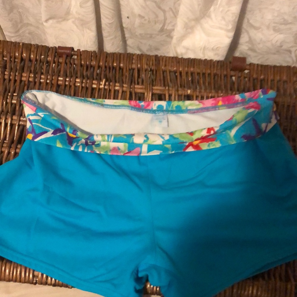 CLOSET SALE Venus Boyshort swim bottom-12.  Bundle for more savings